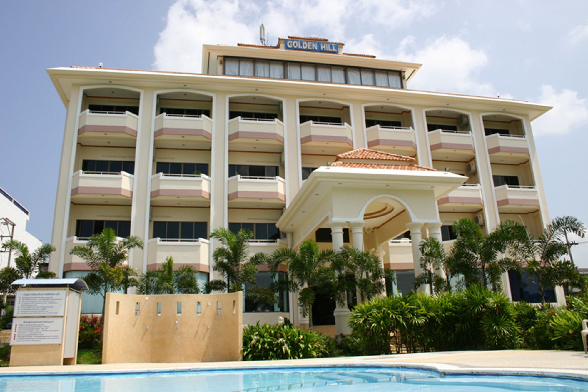 Krabi Golden Hill Hotel Exteriör bild